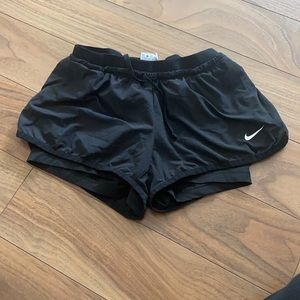 NIKE running short